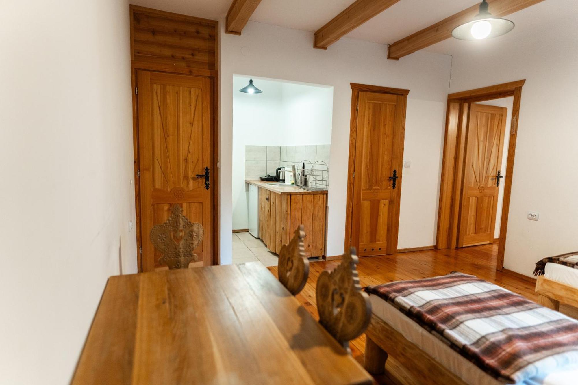 Ku Sosnie Apartment Bukowina Tatrzańska Exterior foto